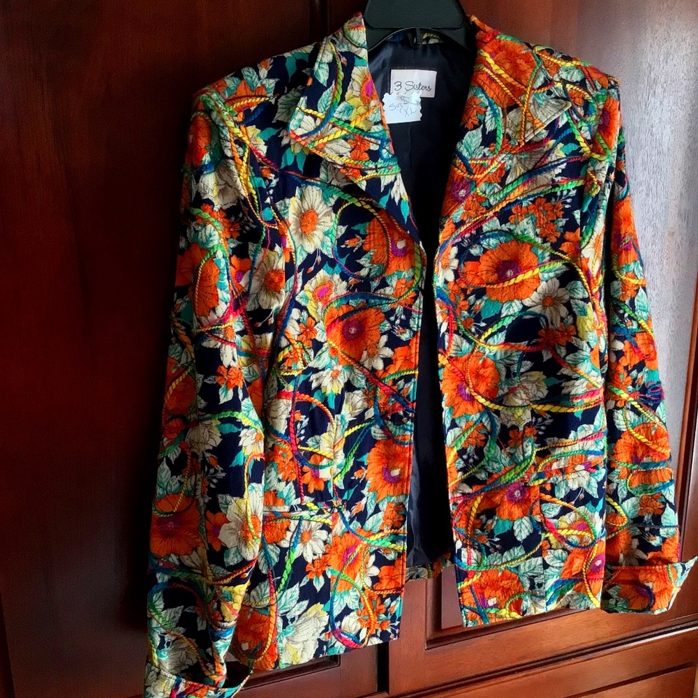 3 Sisters jacket